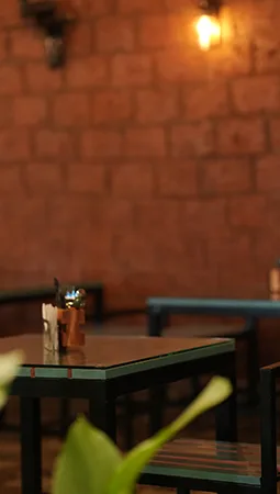 Fresh outdoor environment and riverside dining at Maqla Deli Aluva